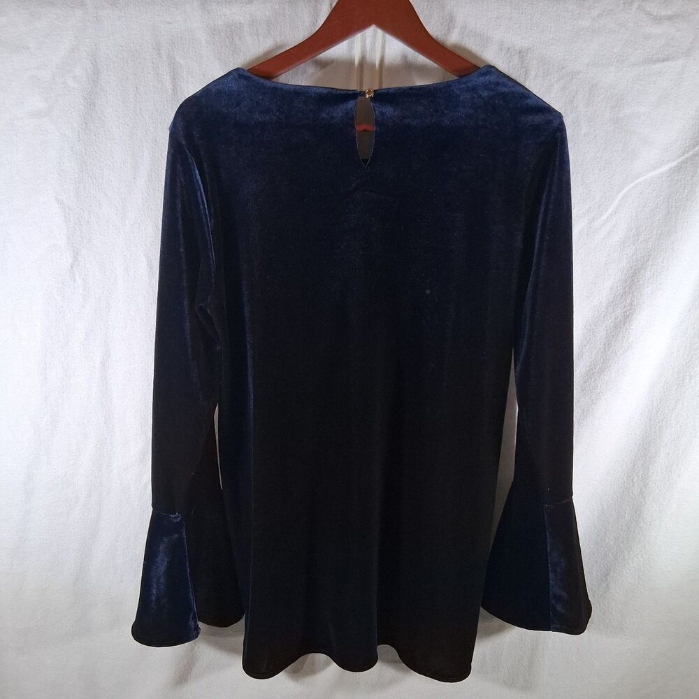 Calvin Klein Blue Velvet Bell Sleeve Top Blouse Keyhole Back Women's Medium M - Picture 4 of 8